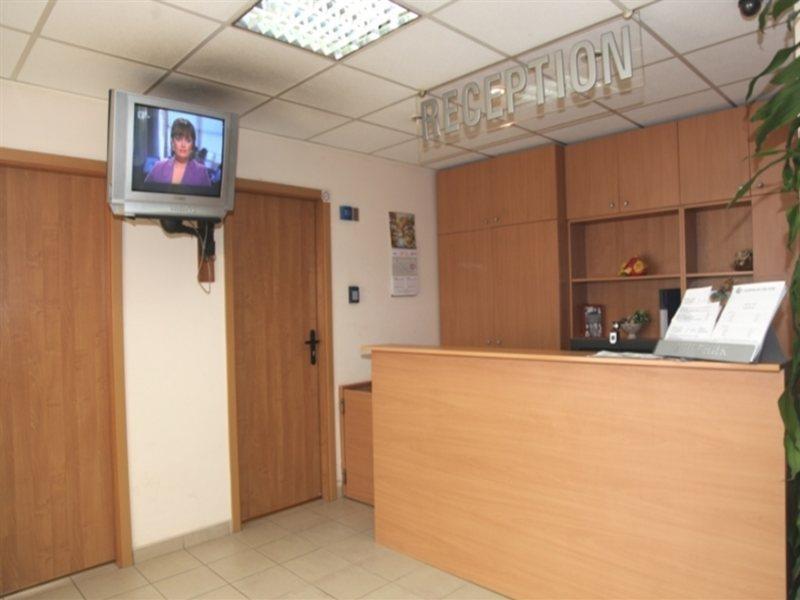 Family Hotel Dalis Sofia Buitenkant foto